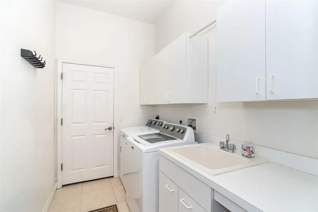 373 Ardenwood Drive Englewood FL 34223