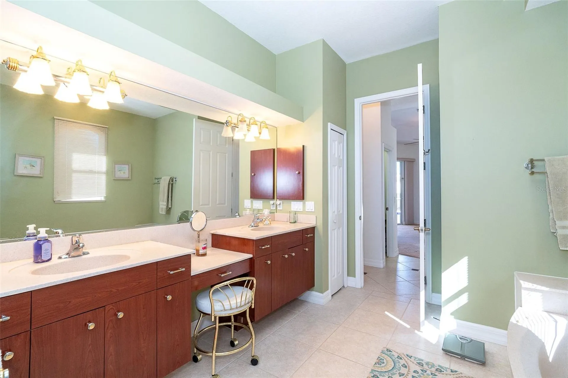 373 Ardenwood Drive Englewood FL 34223