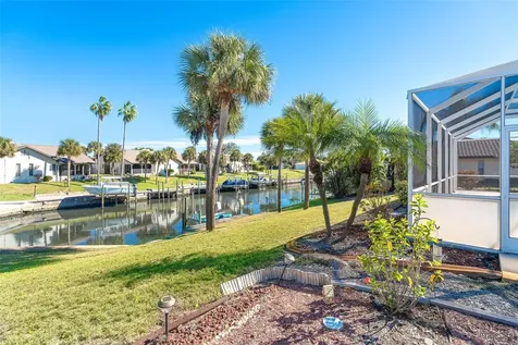 373 Ardenwood Drive Englewood FL 34223