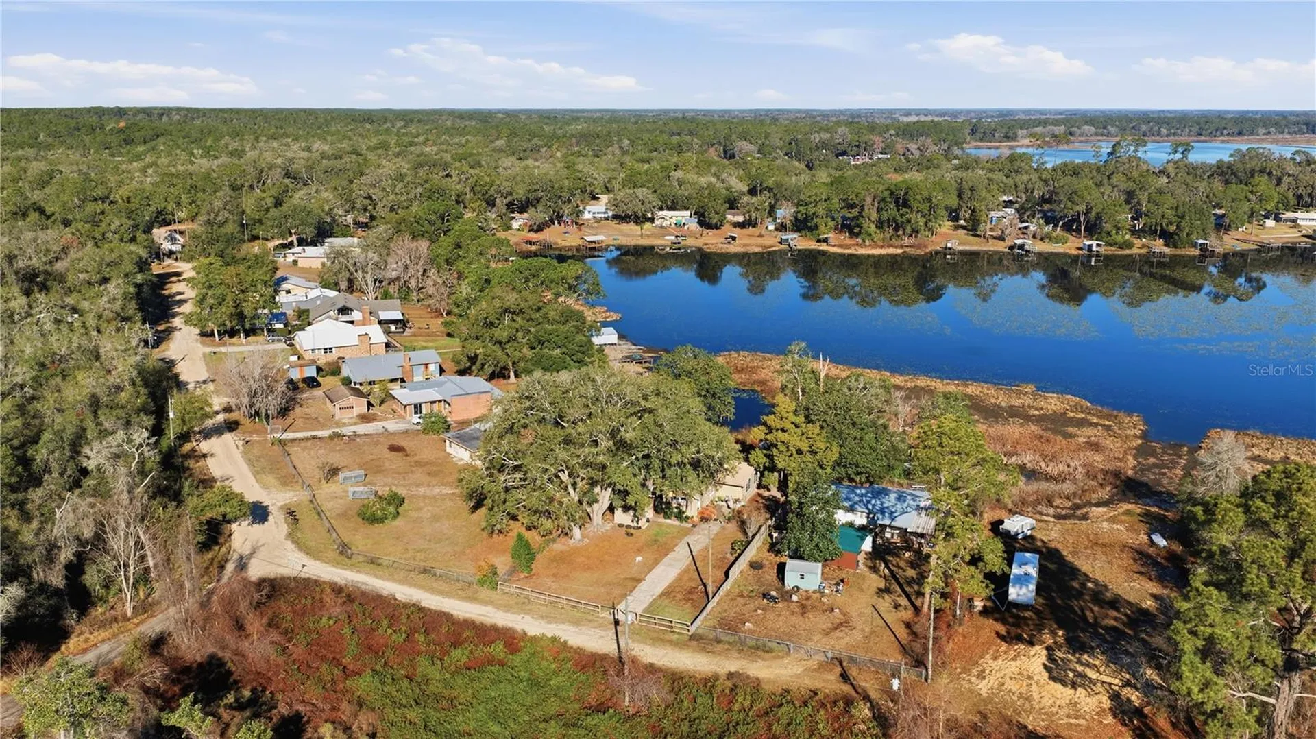 872 Lake Shore Terrace Interlachen FL 32148