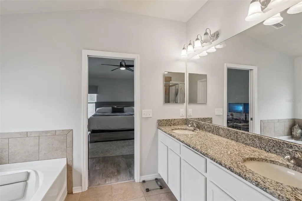 6601 Boulder Run Loop Wesley Chapel FL 33545