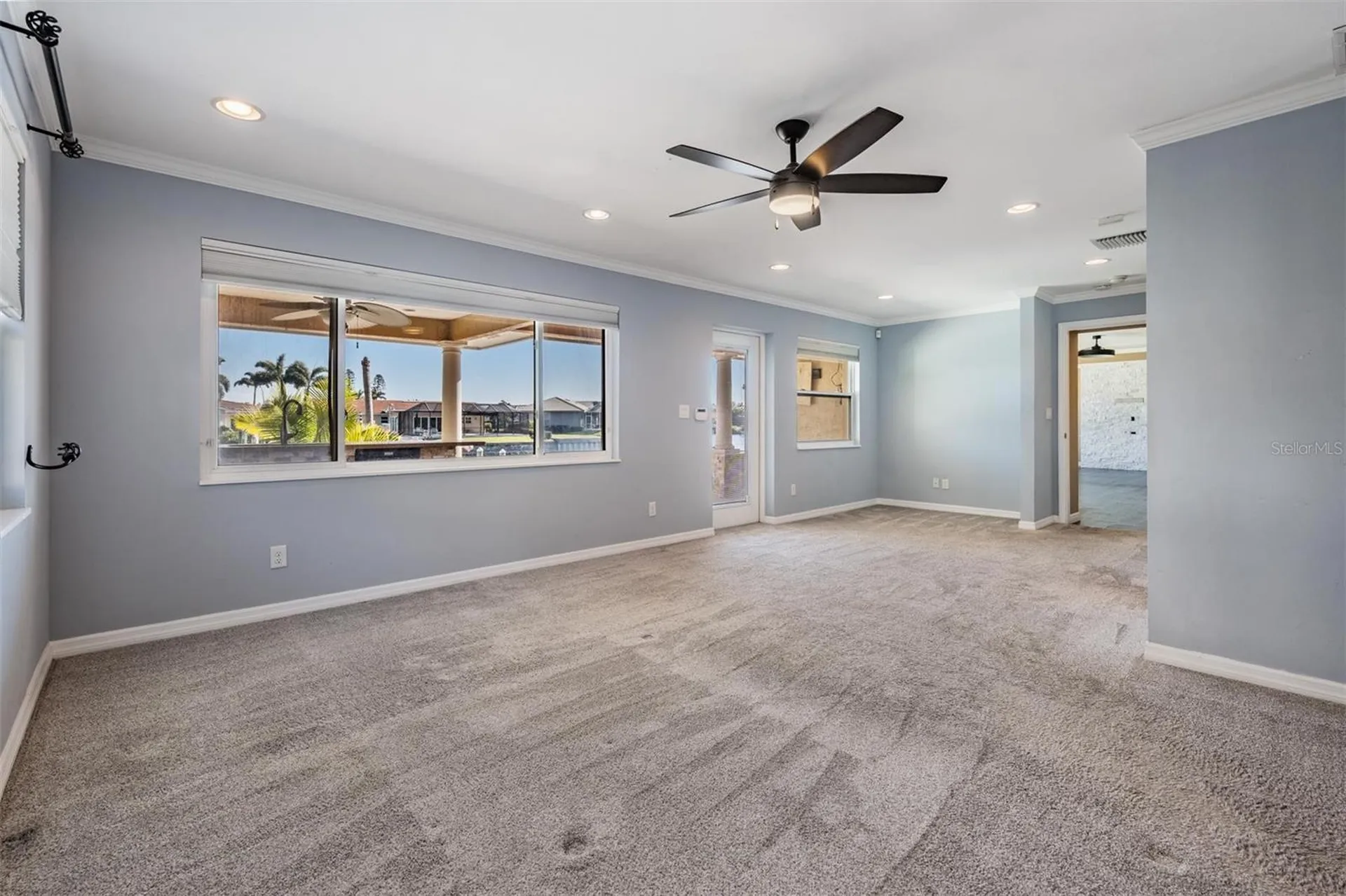 1926 Montana Avenue NE St Petersburg FL 33703