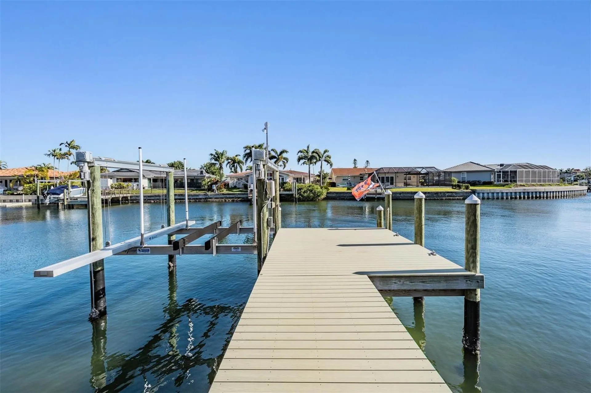 1926 Montana Avenue NE St Petersburg FL 33703