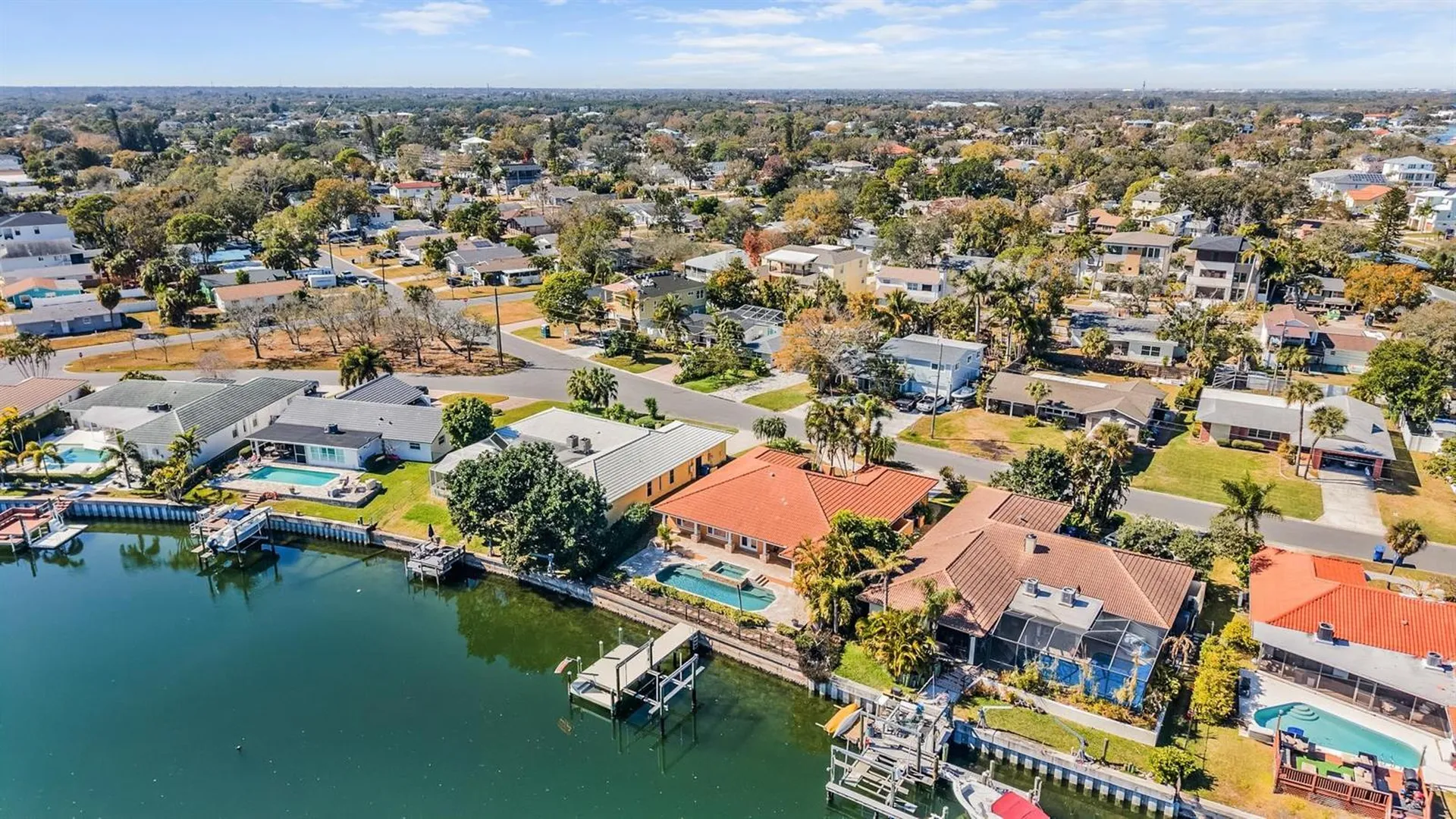 1926 Montana Avenue NE St Petersburg FL 33703
