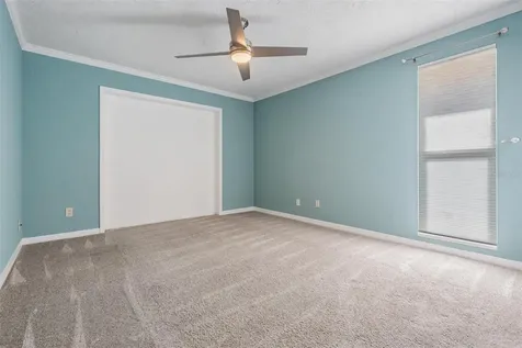 1926 Montana Avenue NE St Petersburg FL 33703