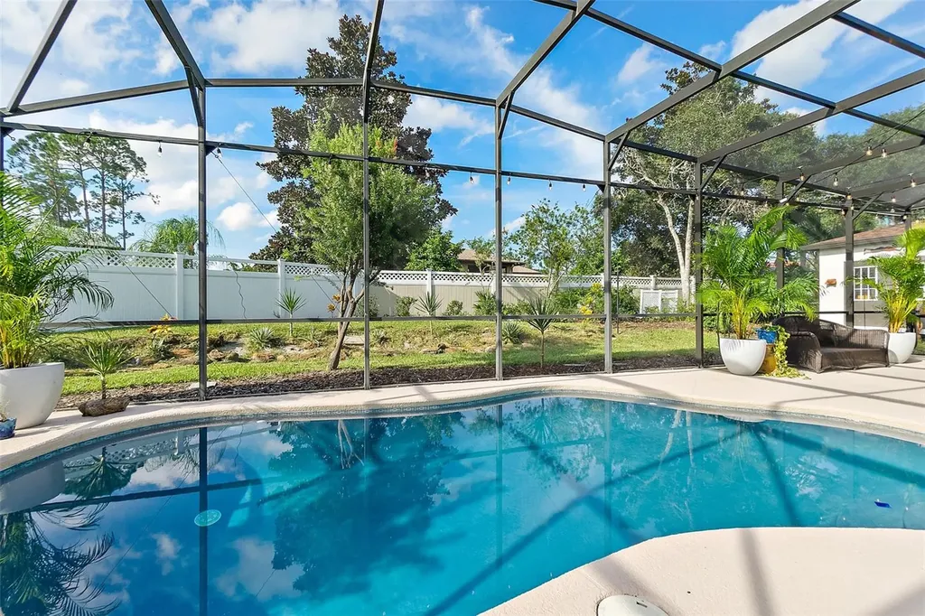 20 Eastwood Drive Palm Coast FL 32164