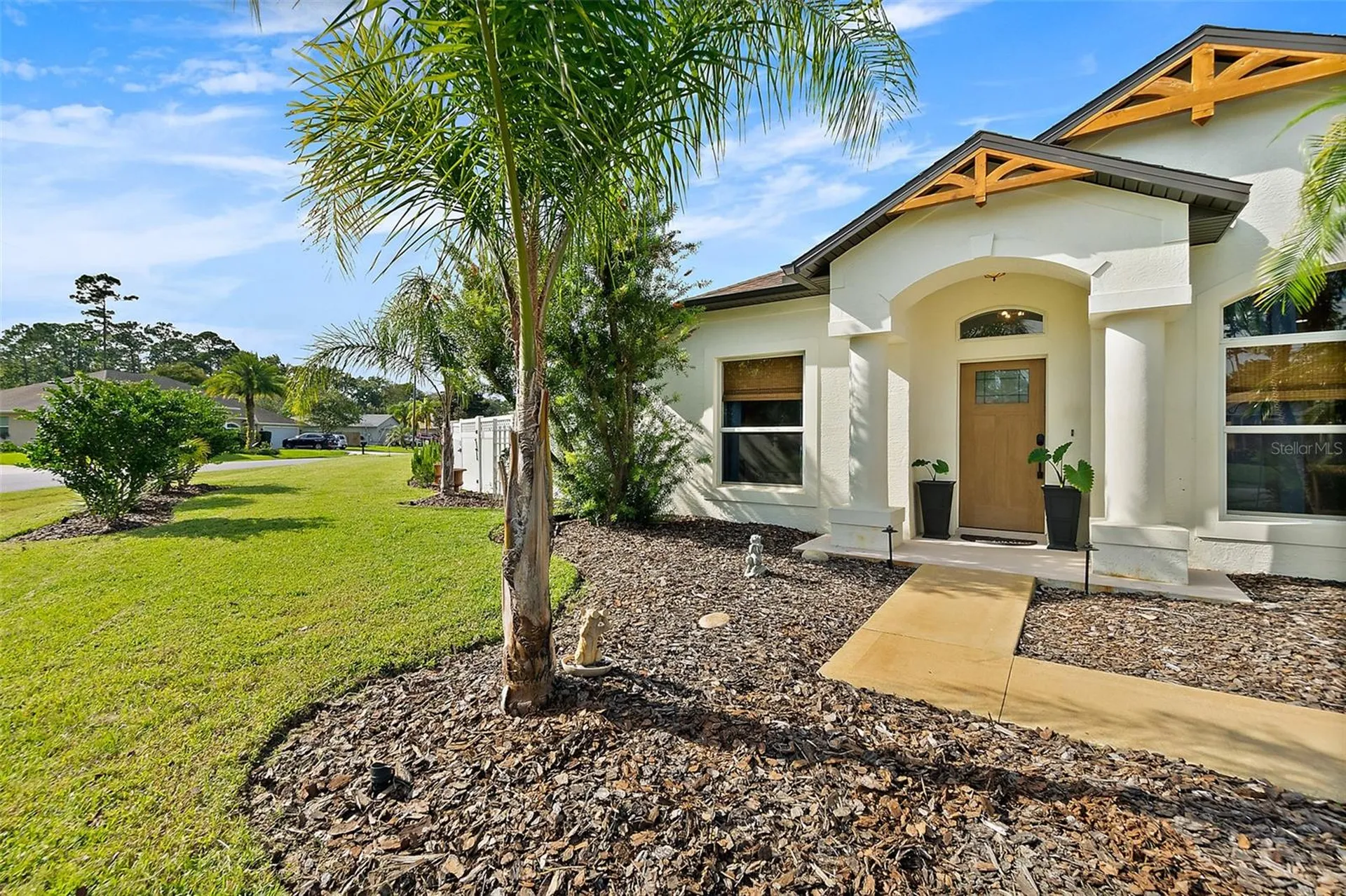 20 Eastwood Drive Palm Coast FL 32164