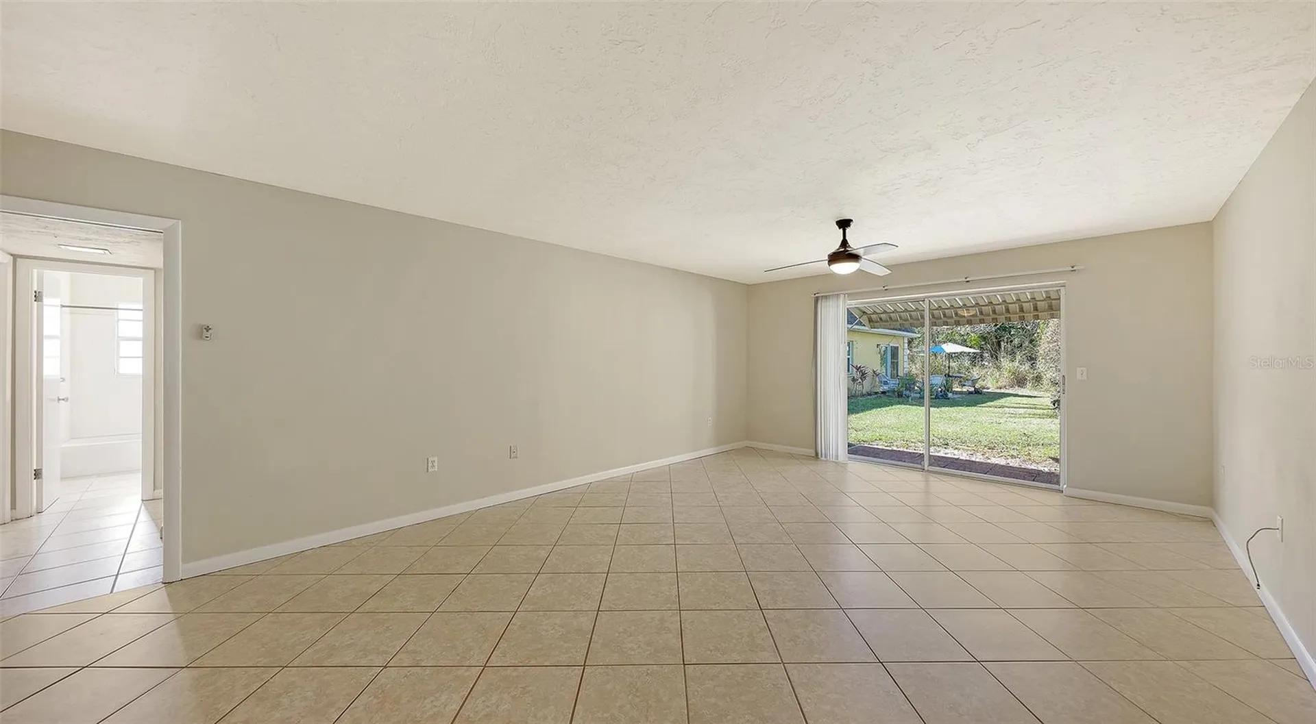 2425 Aspinwall Street Sarasota FL 34237