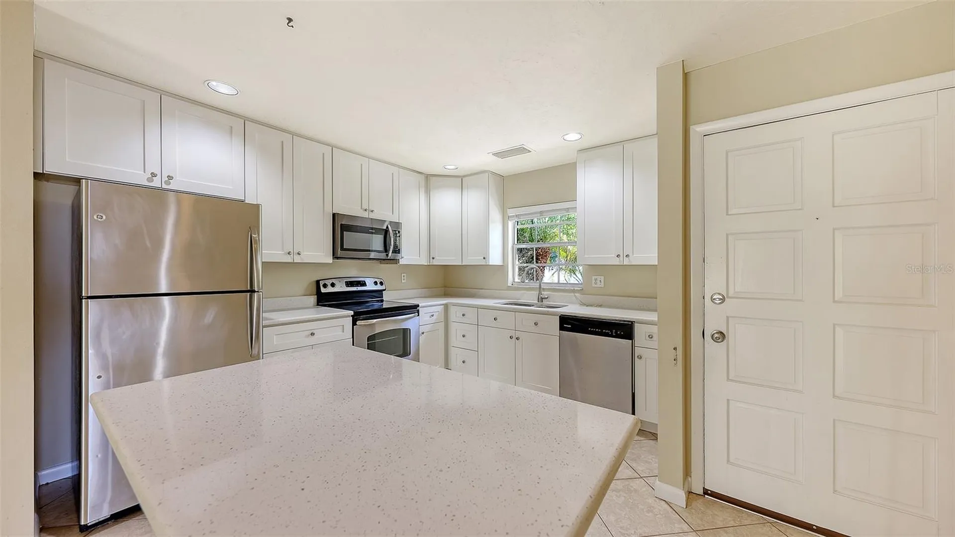 2425 Aspinwall Street Sarasota FL 34237