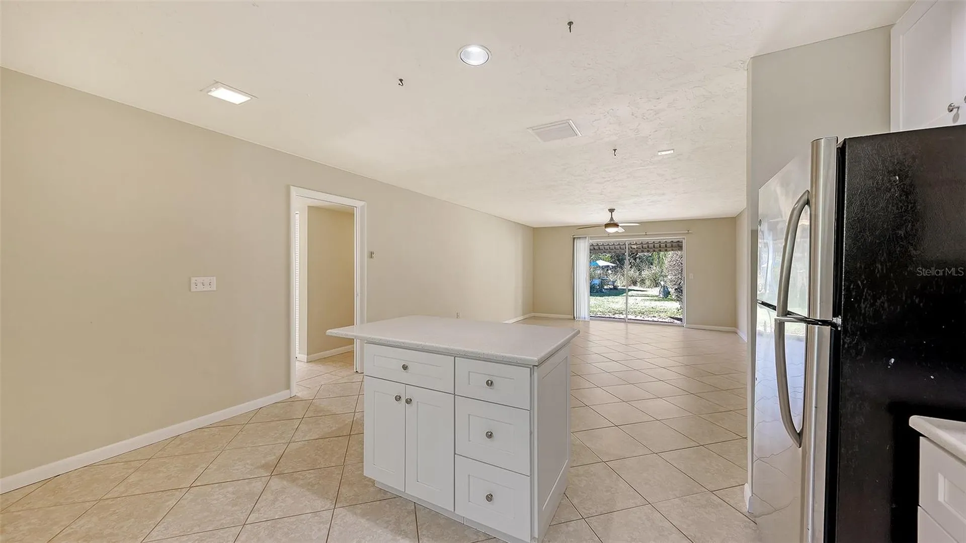 2425 Aspinwall Street Sarasota FL 34237