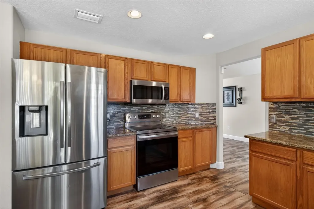 1001 Dampierre Court Kissimmee FL 34759