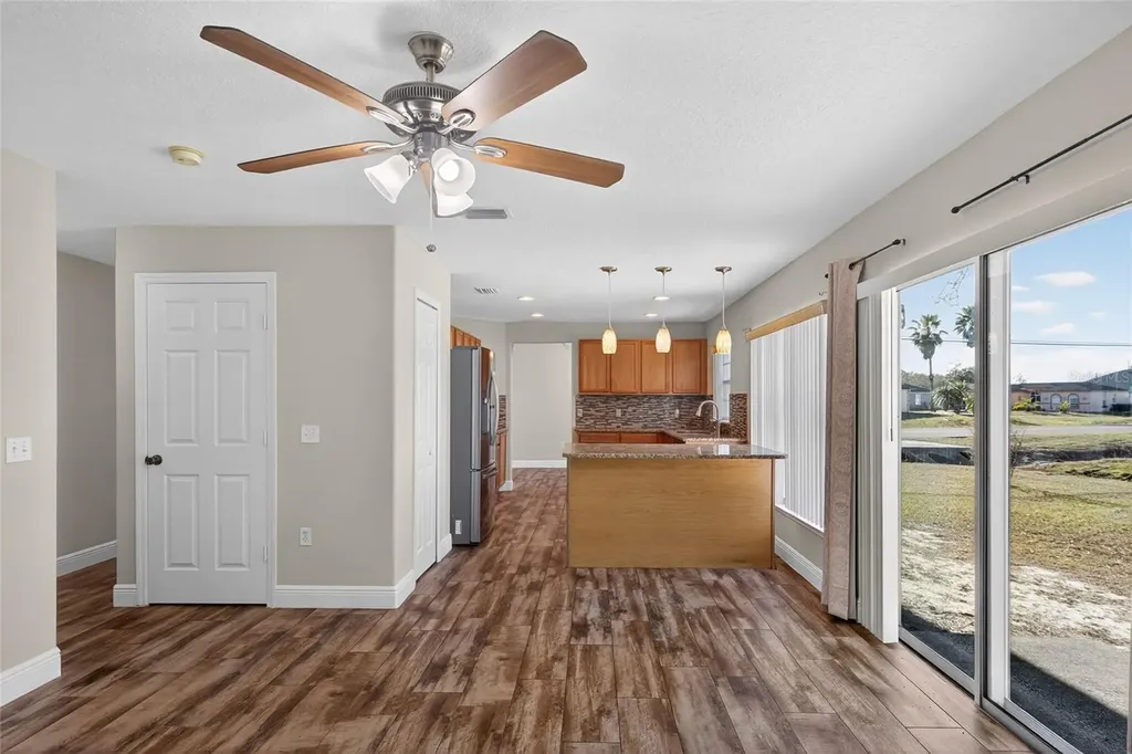 1001 Dampierre Court Kissimmee FL 34759
