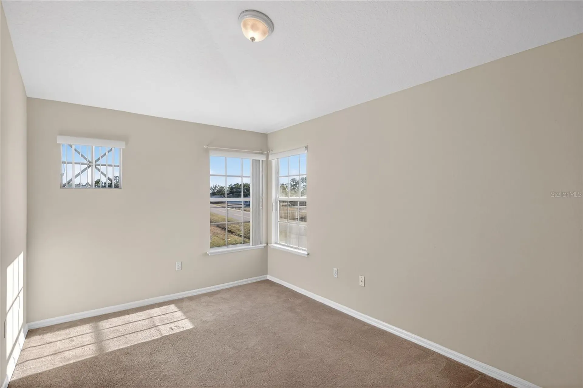 1001 Dampierre Court Kissimmee FL 34759