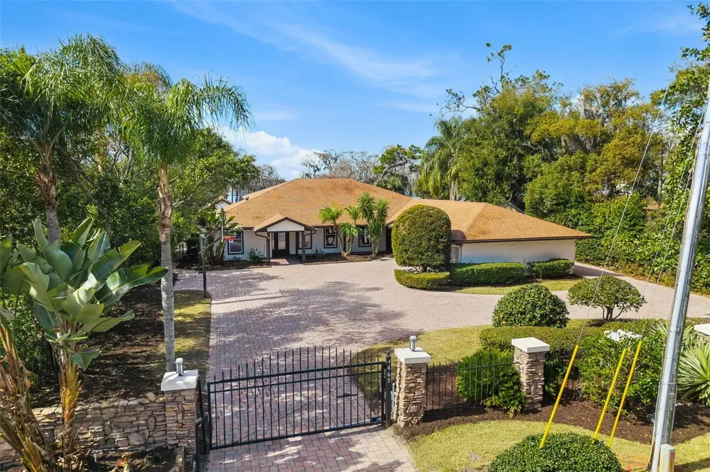 4469 Old Bear Run Winter Park FL 32792