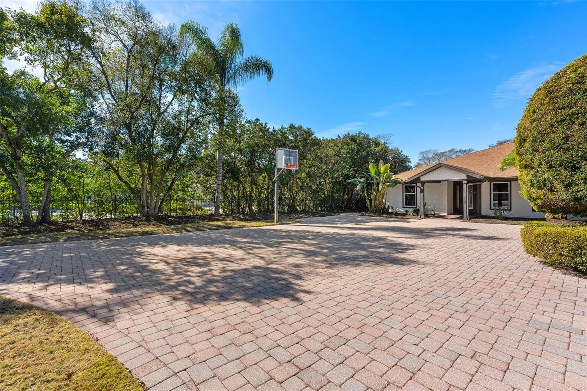 4469 Old Bear Run Winter Park FL 32792