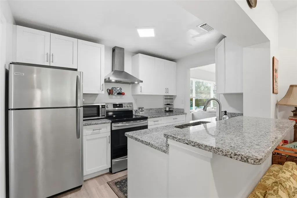 1115 NE 5th Place Gainesville FL 32601