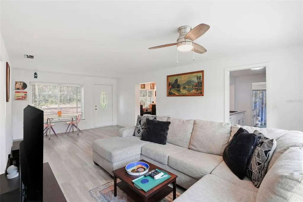 1115 NE 5th Place Gainesville FL 32601
