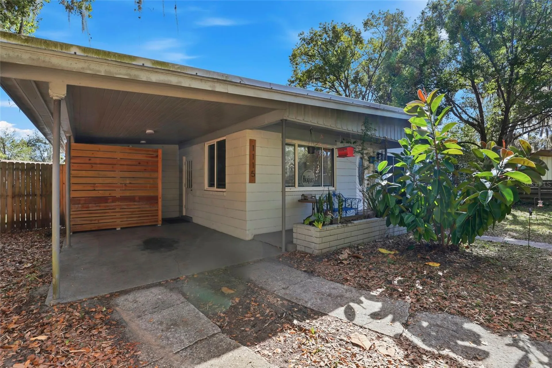 1115 NE 5th Place Gainesville FL 32601