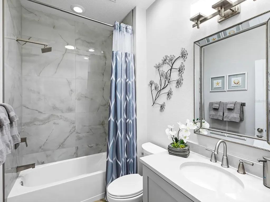 7052 Woodmore Terrace Lakewood Ranch FL 34202