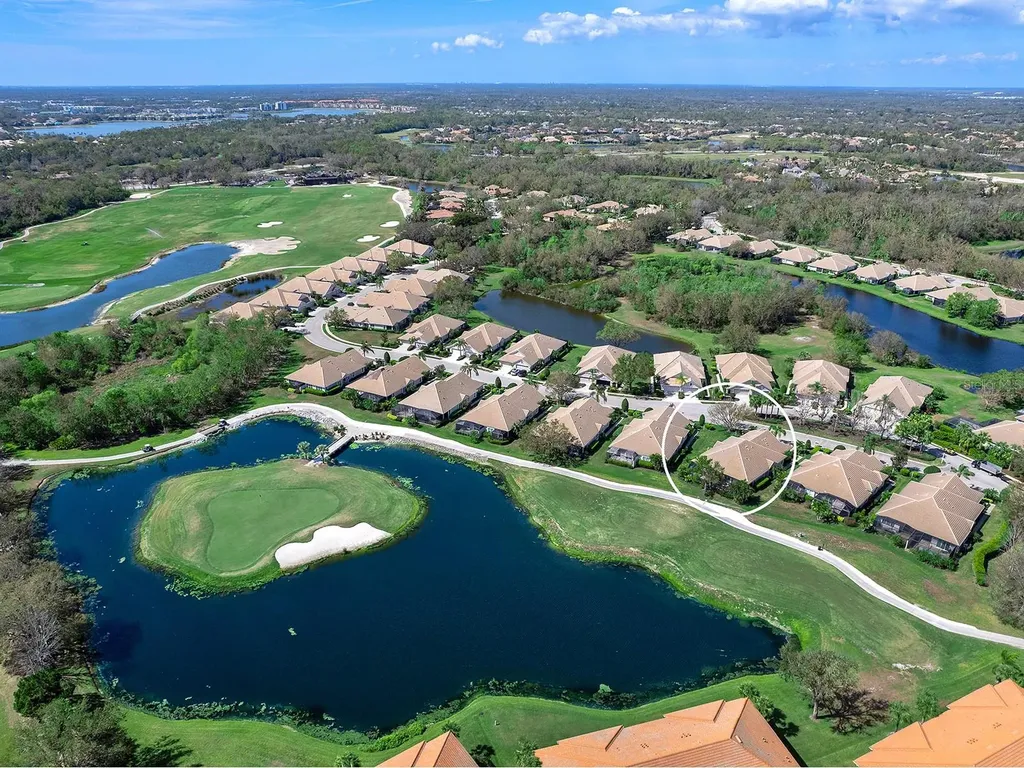 7052 Woodmore Terrace Lakewood Ranch FL 34202