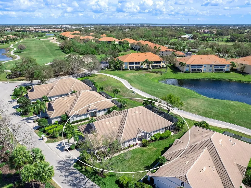 7052 Woodmore Terrace Lakewood Ranch FL 34202