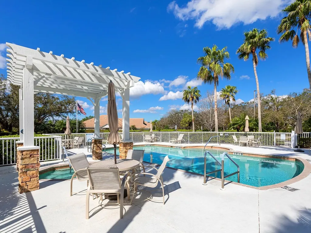 7052 Woodmore Terrace Lakewood Ranch FL 34202