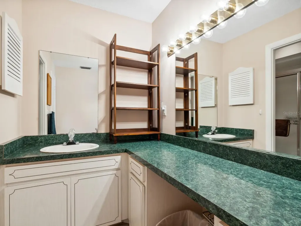 2153 Pueblo Circle Sarasota FL 34231