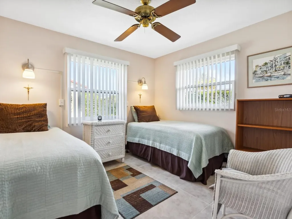 2153 Pueblo Circle Sarasota FL 34231