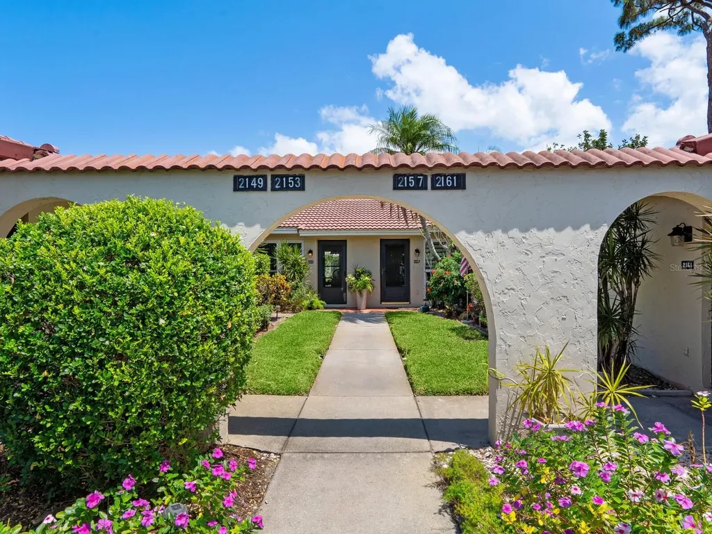 2153 Pueblo Circle Sarasota FL 34231