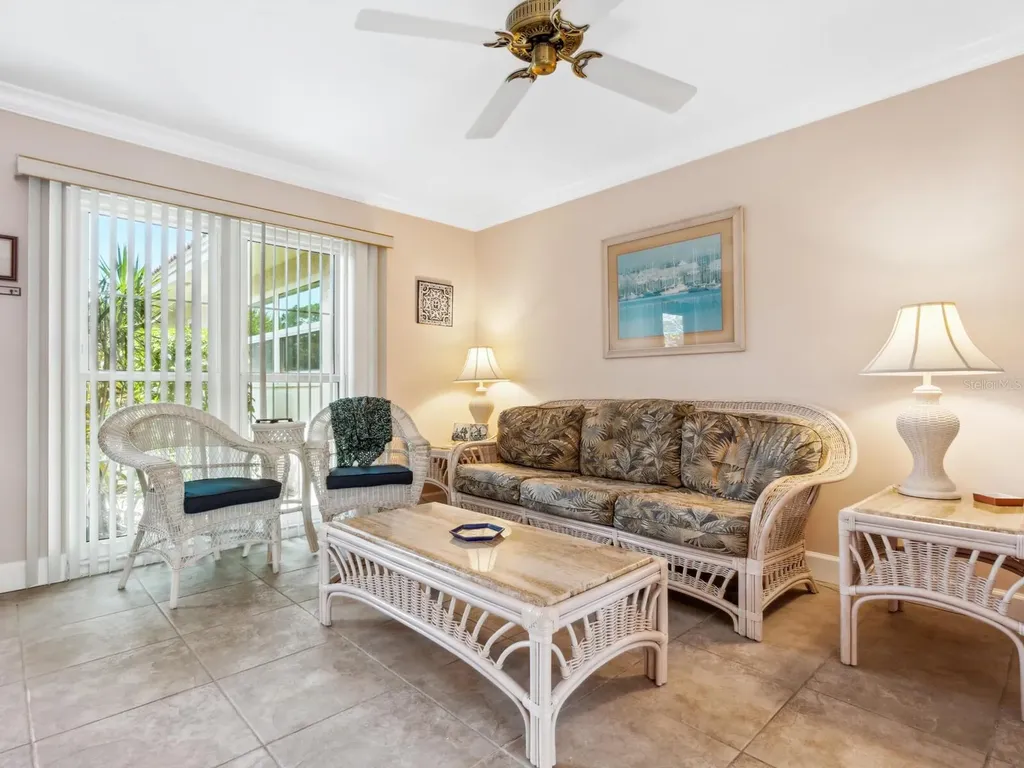 2153 Pueblo Circle Sarasota FL 34231