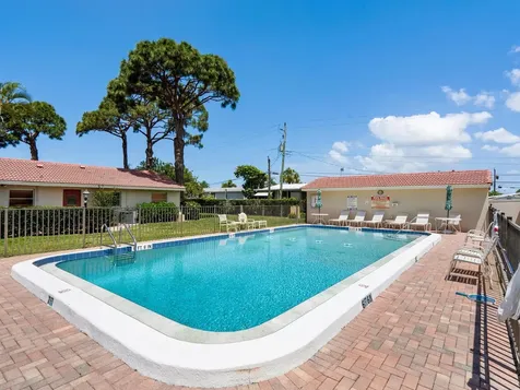 2153 Pueblo Circle Sarasota FL 34231