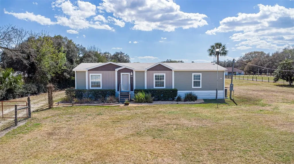 26444 County Road 44a Eustis FL 32736