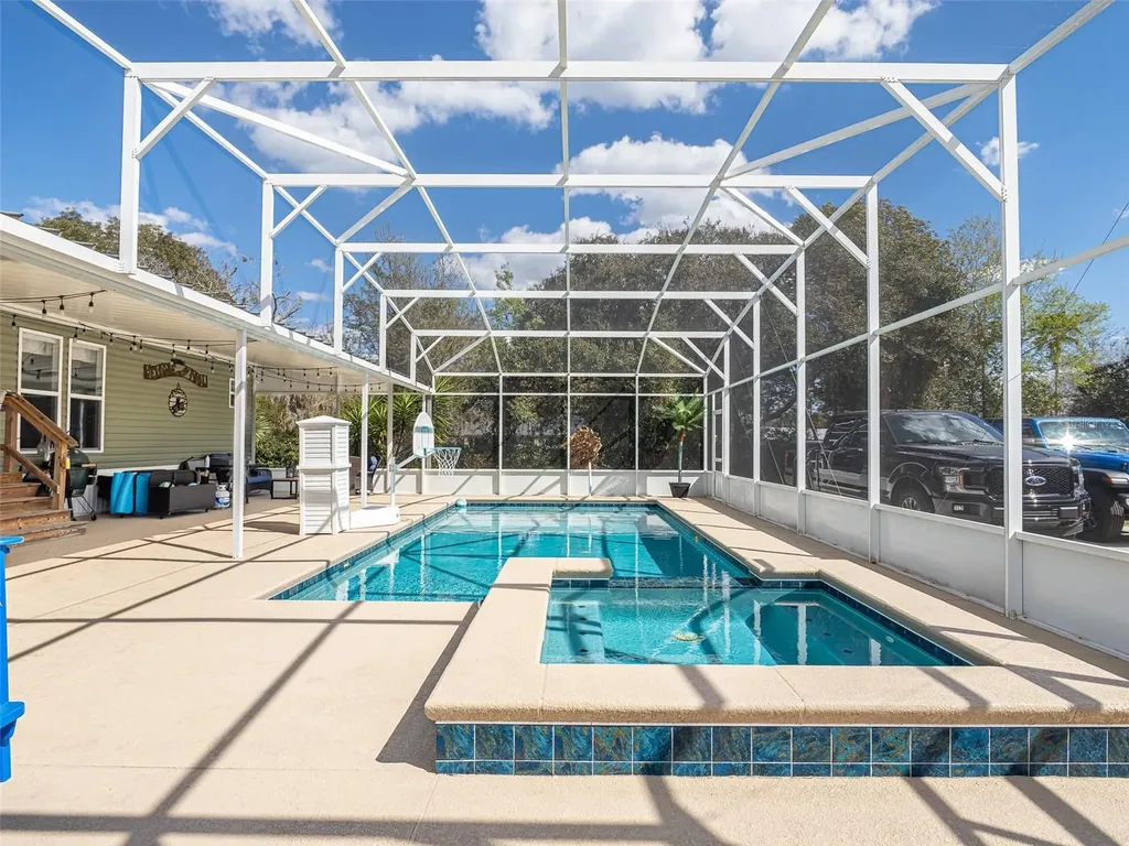 26444 County Road 44a Eustis FL 32736