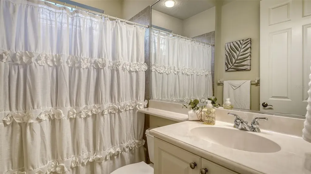 7512 Abbey Glen Lakewood Ranch FL 34202
