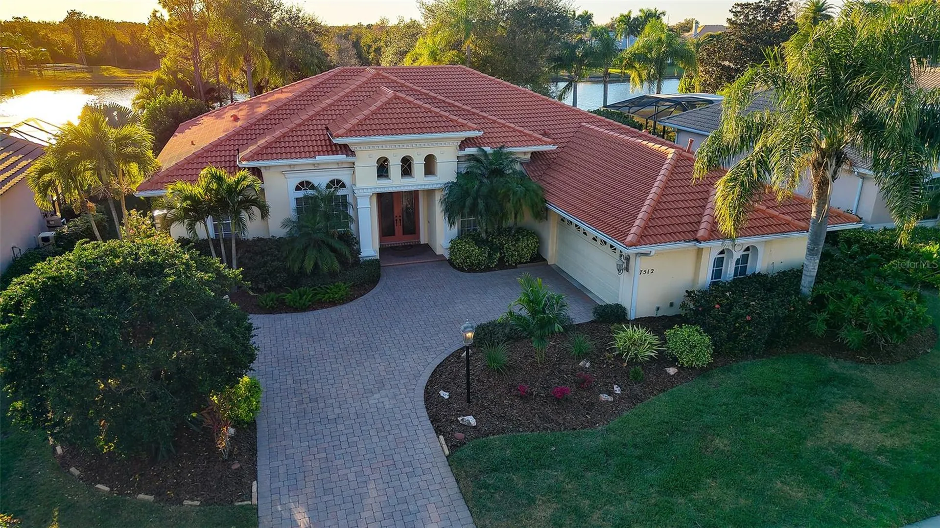 7512 Abbey Glen Lakewood Ranch FL 34202