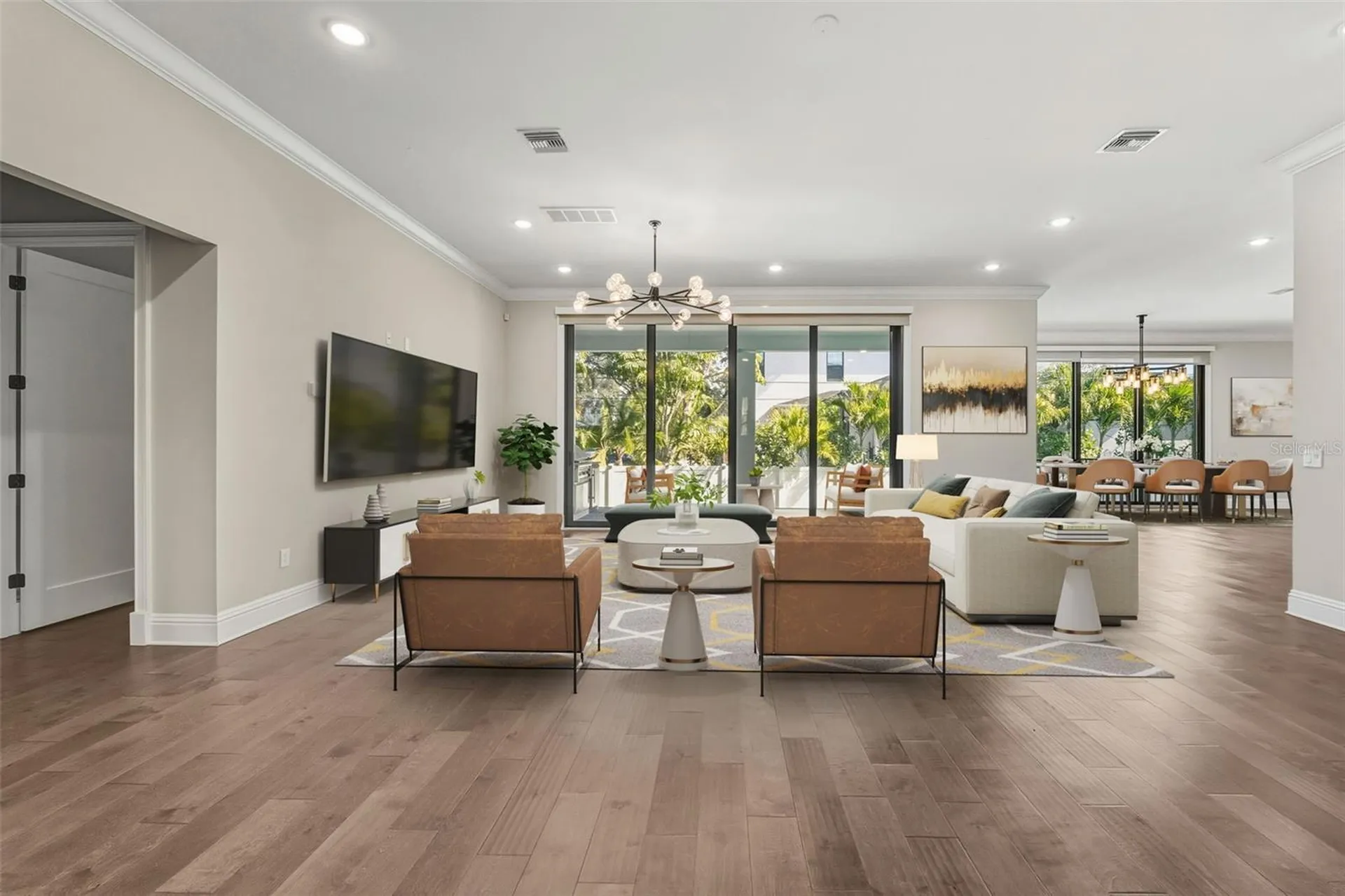 481 W Davis Boulevard Tampa FL 33606
