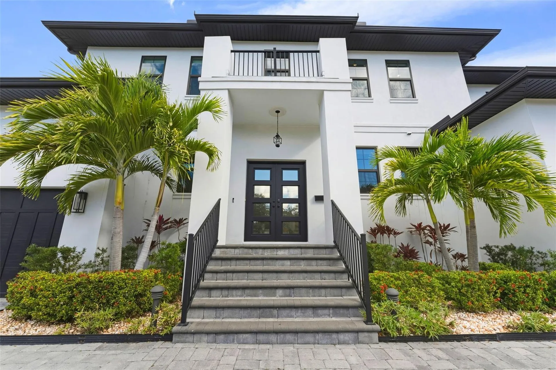 481 W Davis Boulevard Tampa FL 33606