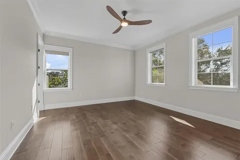481 W Davis Boulevard Tampa FL 33606