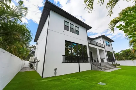 481 W Davis Boulevard Tampa FL 33606