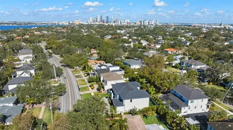 481 W Davis Boulevard Tampa FL 33606