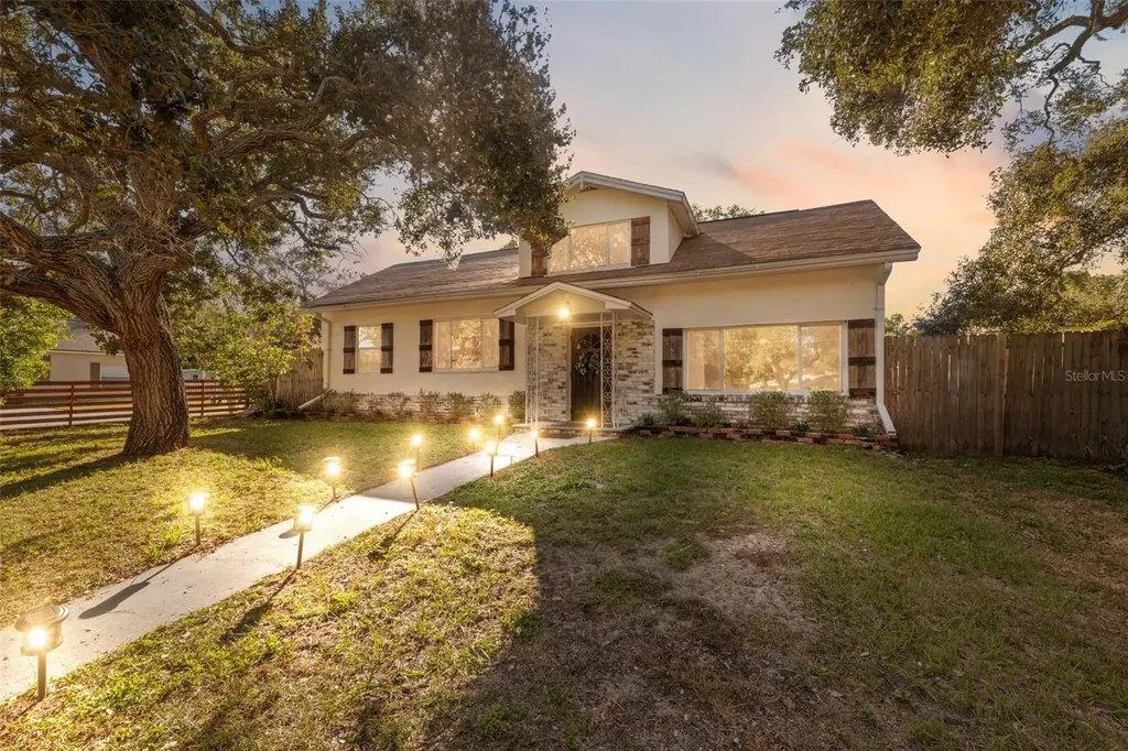 1946 Chenango Avenue Clearwater FL 33755