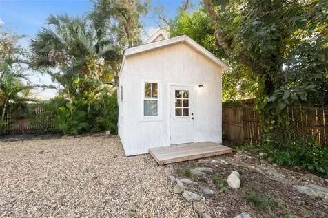 1946 Chenango Avenue Clearwater FL 33755