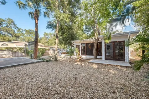 1946 Chenango Avenue Clearwater FL 33755