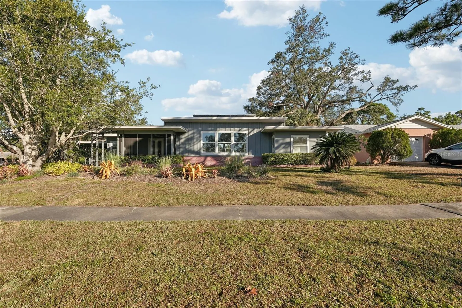 349 Scott Avenue Sarasota FL 34243