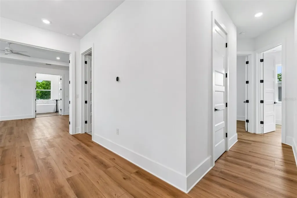 2923 W Elrod Avenue Tampa FL 33611