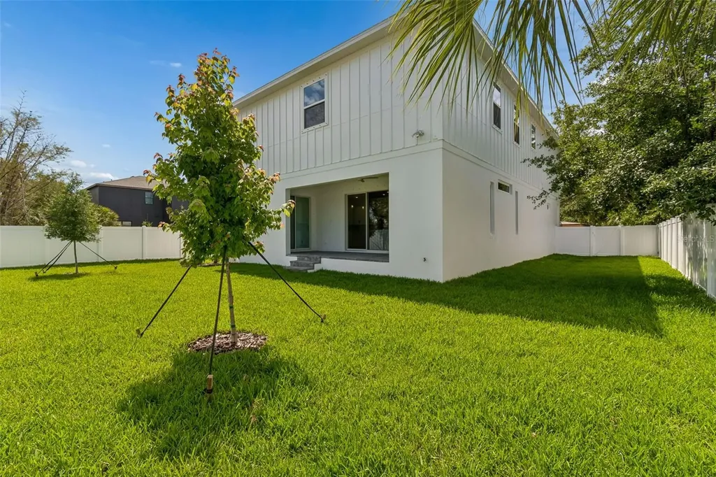 2923 W Elrod Avenue Tampa FL 33611