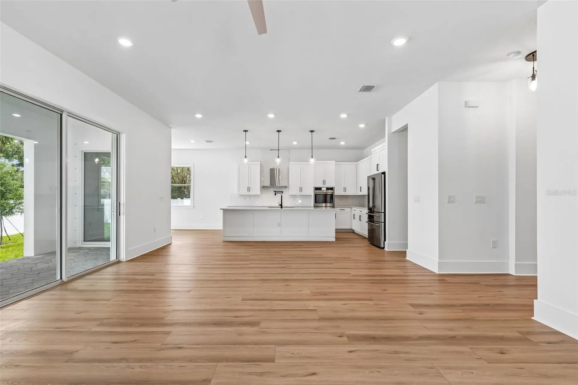 2923 W Elrod Avenue Tampa FL 33611