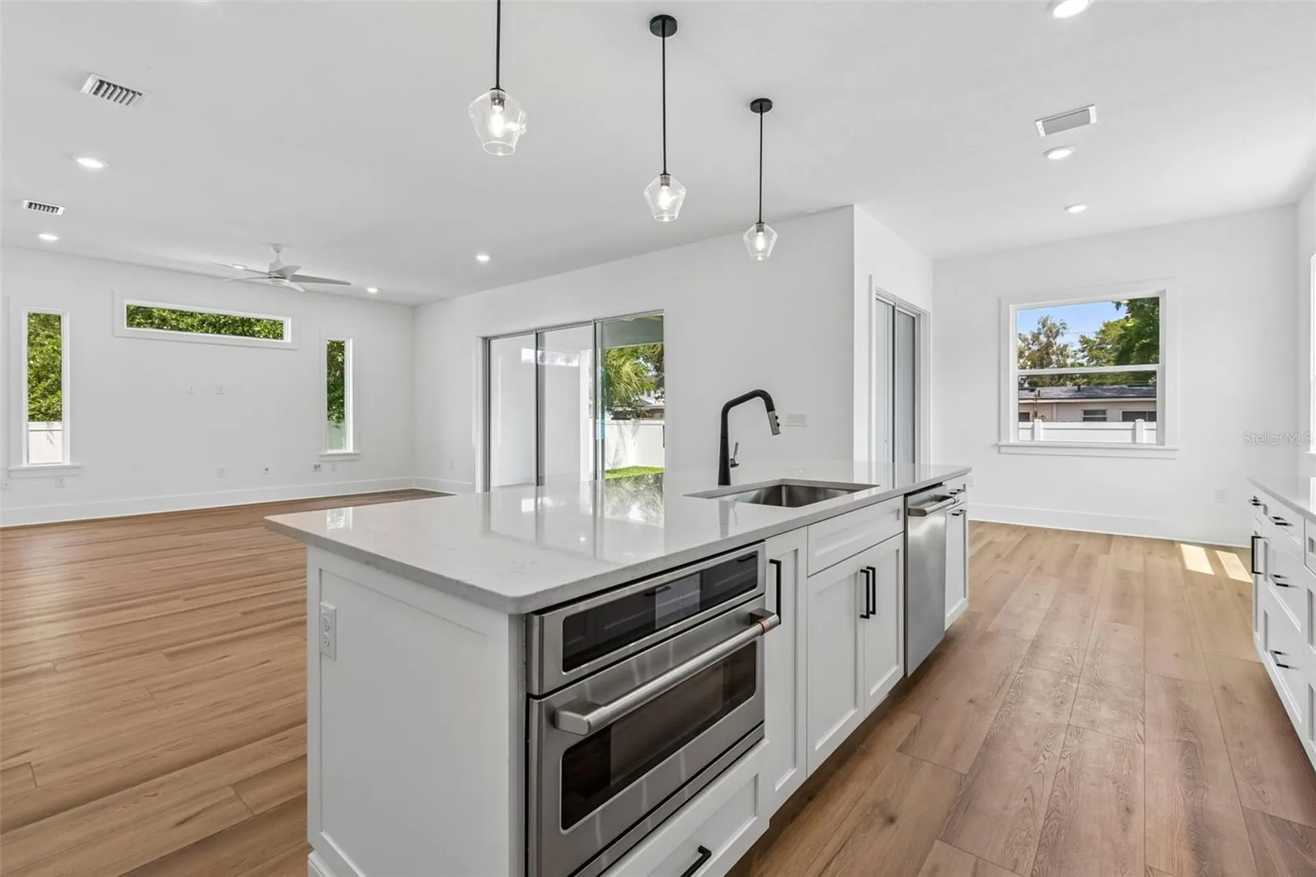 2923 W Elrod Avenue Tampa FL 33611