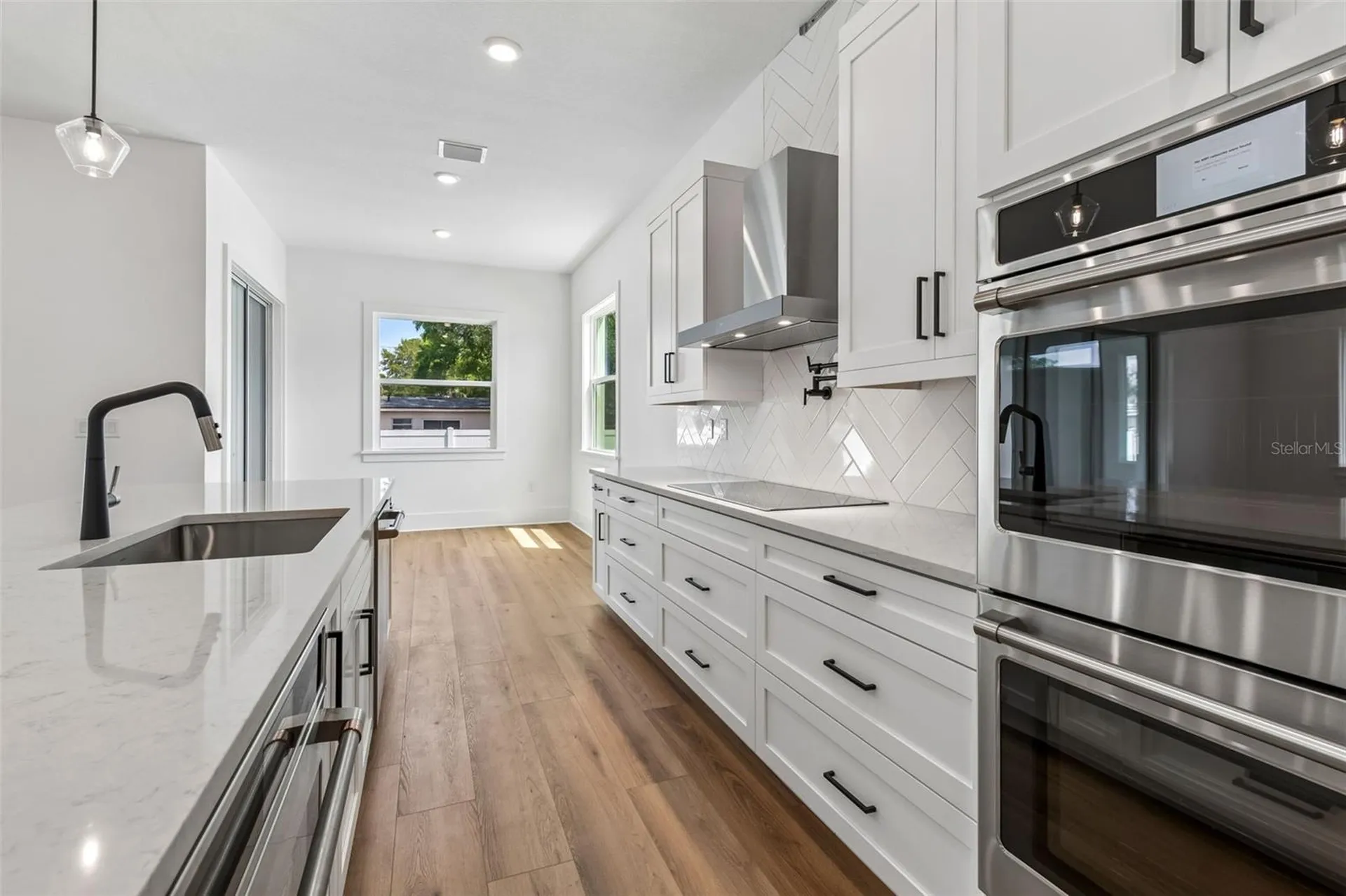 2923 W Elrod Avenue Tampa FL 33611