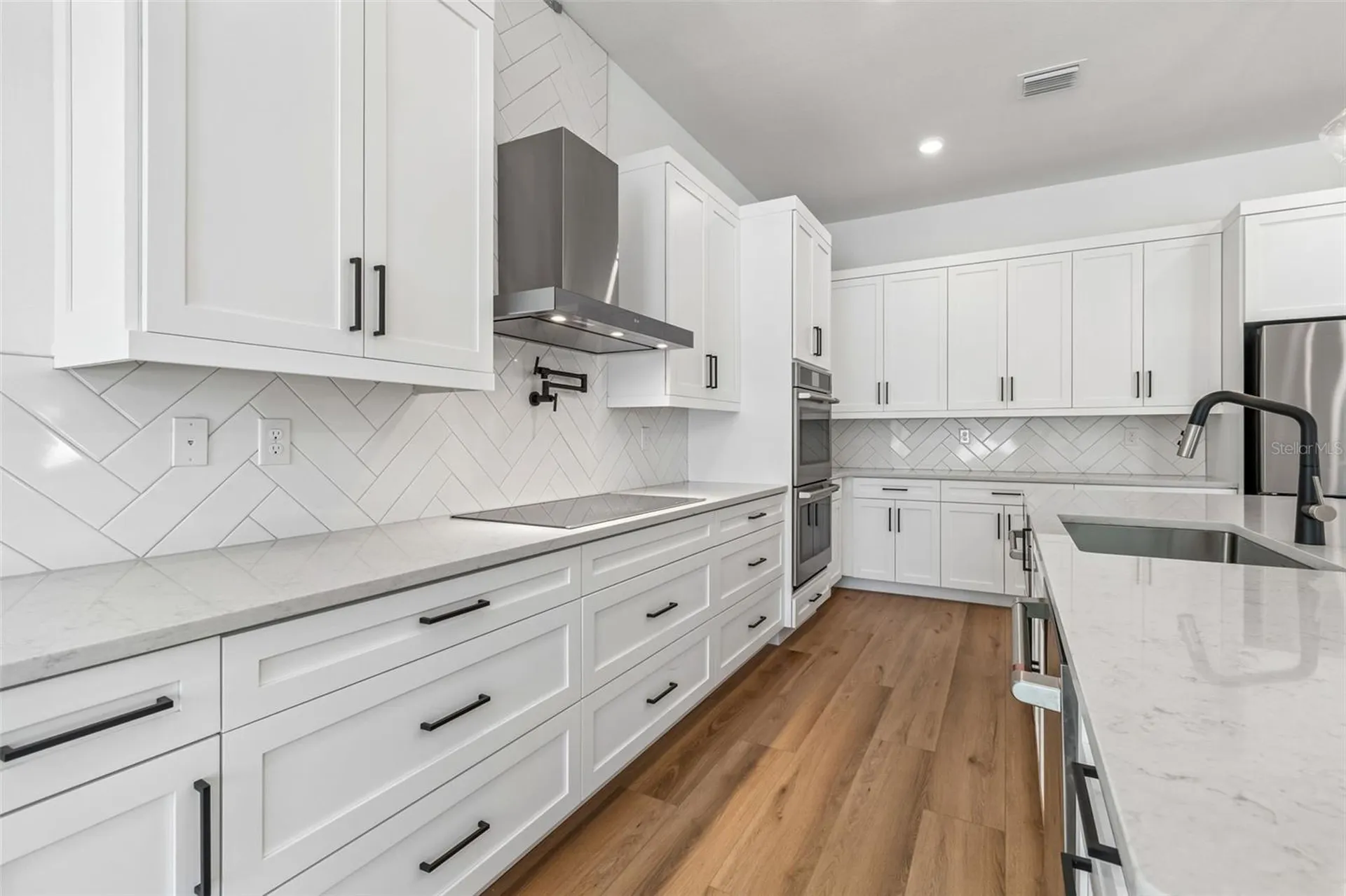 2923 W Elrod Avenue Tampa FL 33611